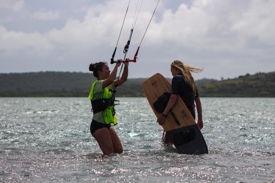Try Kitesurfing: 2-Hour Private Lesson, No Experience Needed with Awa Salu Kiteboarding Curacao